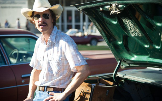 Matthew McConaughey impressiona em trailer de The Dallas Buyer’s Club