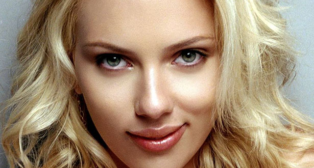 Sexy e Poderosa: 10 gifs curiosos sobre a atriz Scarlett Johansson
