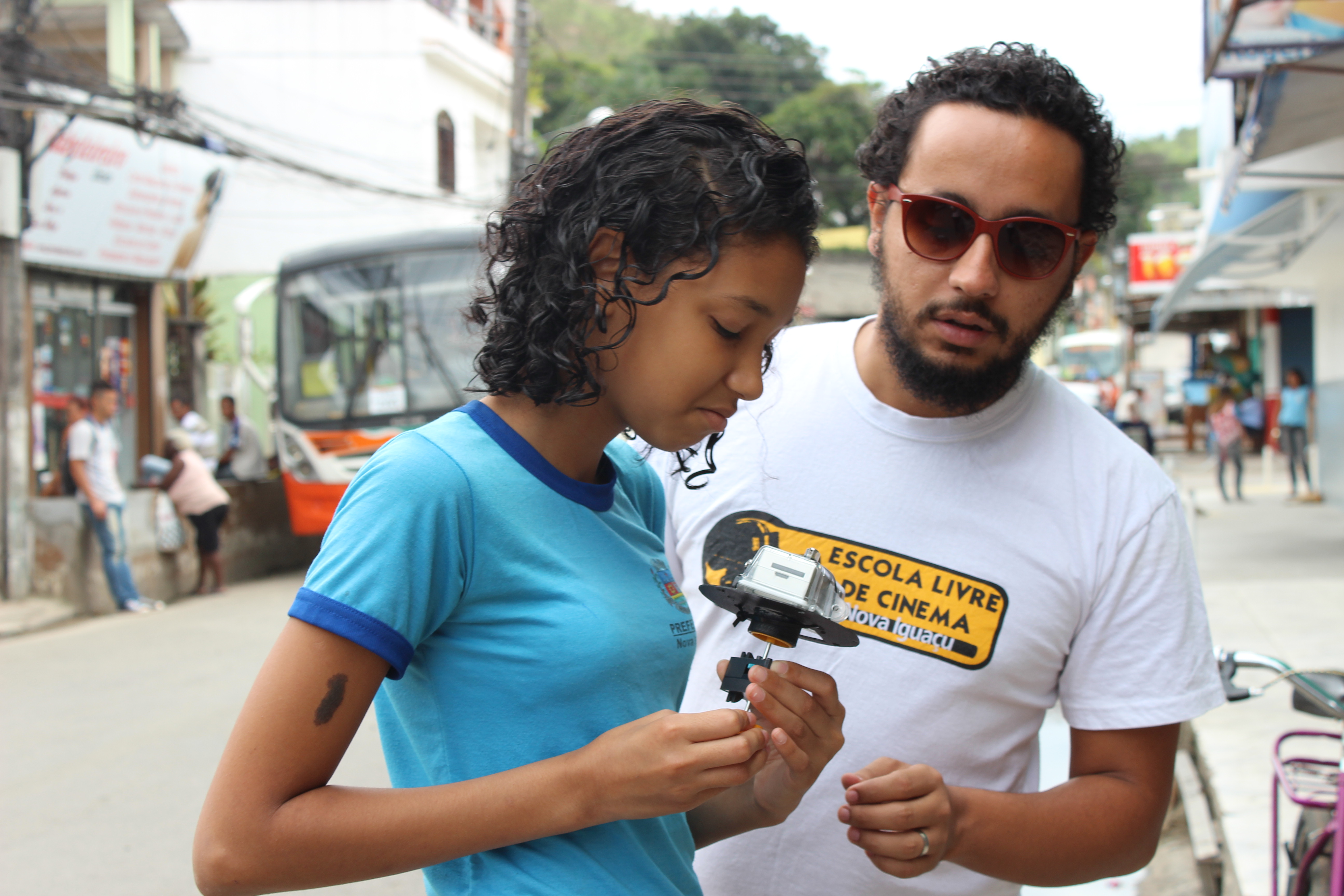 Escola Livre de Cinema de Nova Iguaçu abre inscrições para oficina de Vídeo Arte