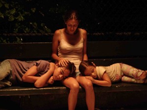 Entre Nos | Cinemascope