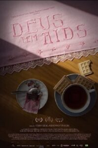 Deus tem AIDS